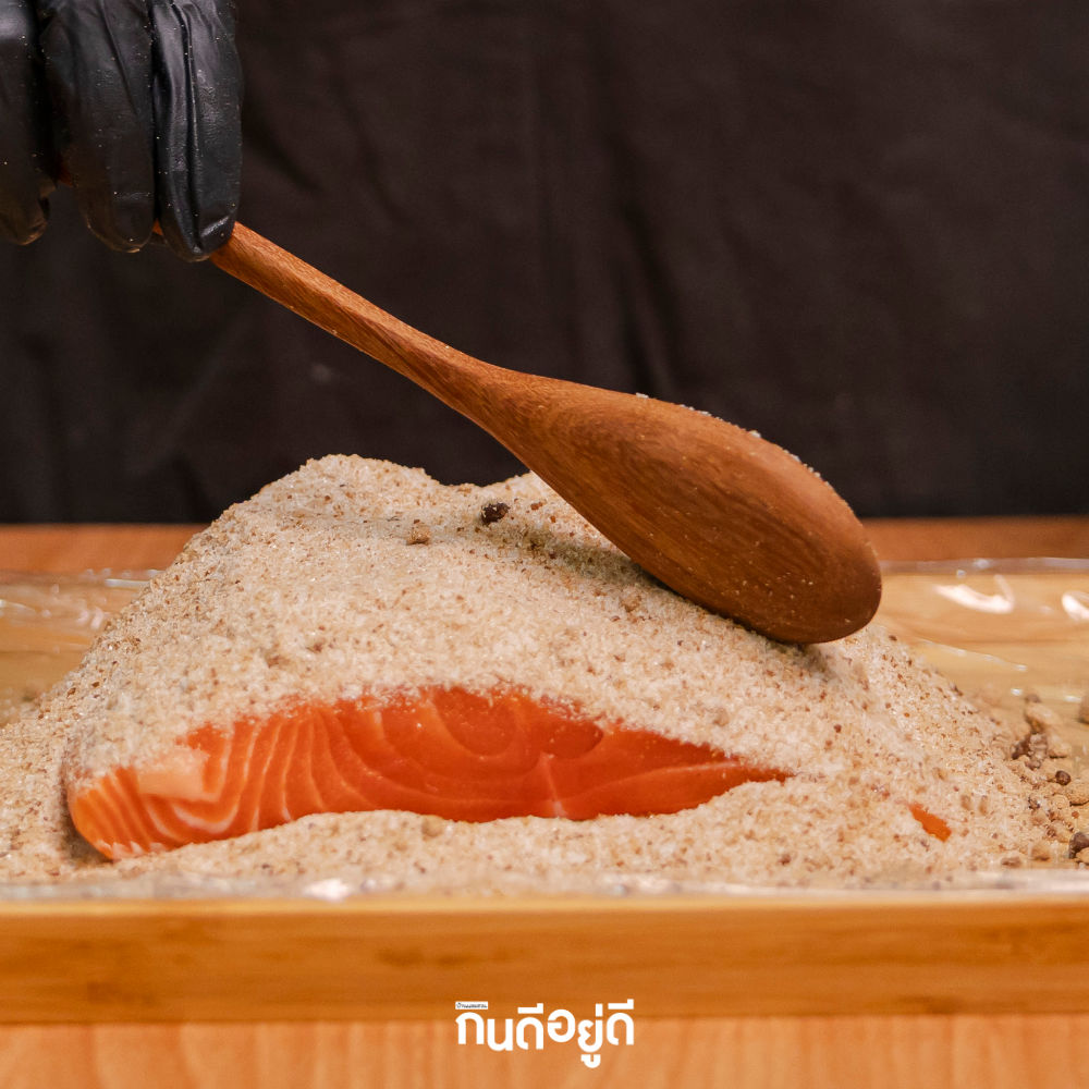 Salmon Gravlax